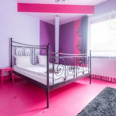 Cozy Victus Walk To The Pier By Renters Διαμέρισμα
