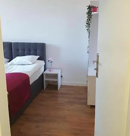 Cozy Victus Walk To The Pier By Renters Σόποτ